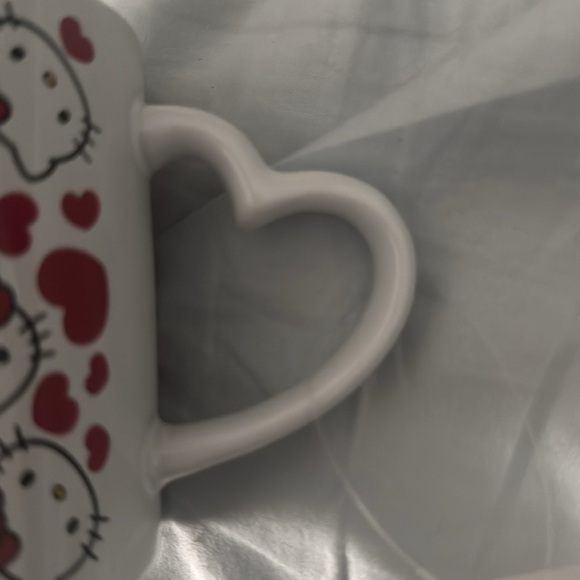 Hello kitty valentines mug - Picture 5 of 7